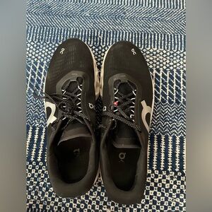 Men’s ON Running Sneakers size 12
